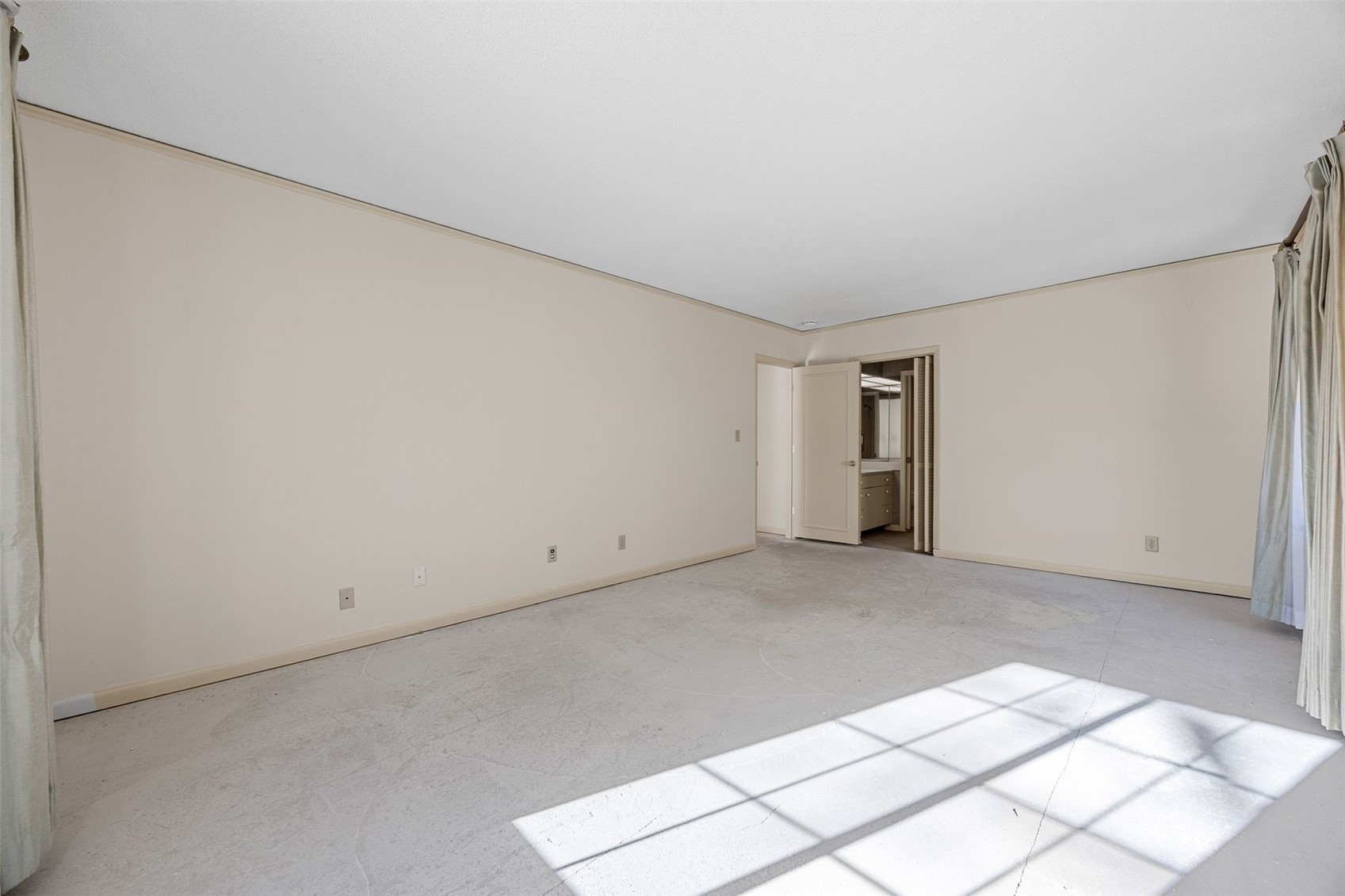 130 Thompson Drive SE Cedar Rapids IA 52403