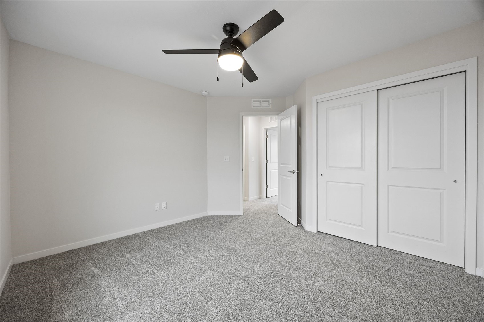 163 Bethany Loop SW Cedar Rapids IA 52404