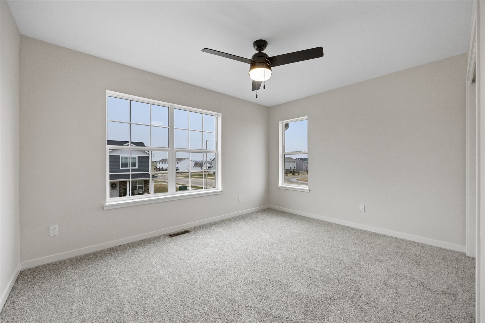 163 Bethany Loop SW Cedar Rapids IA 52404