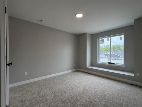 1403 Legend Drive Tiffin IA 52340