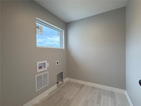 1403 Legend Drive Tiffin IA 52340