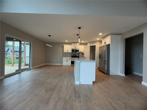 1403 Legend Drive Tiffin IA 52340