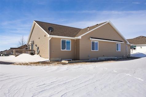 4422 Calder Drive Marion IA 52302