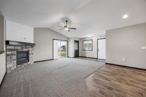 4422 Calder Drive Marion IA 52302