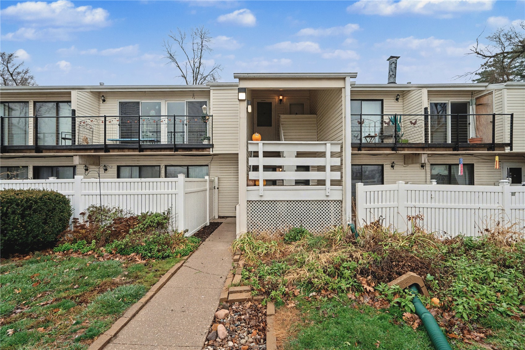 Cedar Rapids IA, 2955 Bowling Street SW, Unit 238