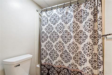 2955 Bowling Street SW Cedar Rapids IA 52404