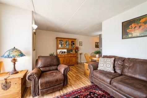 2955 Bowling Street SW Cedar Rapids IA 52404