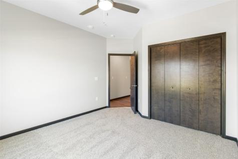 2877 Spring Rose Circle Coralville IA 52241