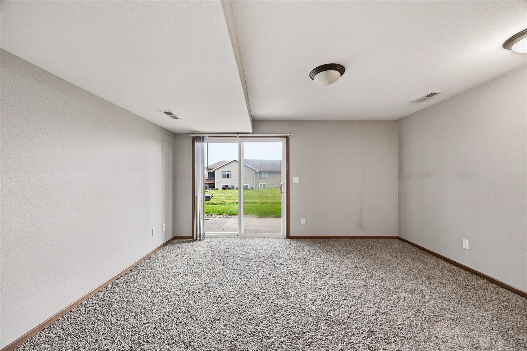 3253 Prairie Bend Circle Marion IA 52302