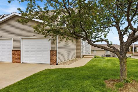 3253 Prairie Bend Circle Marion IA 52302