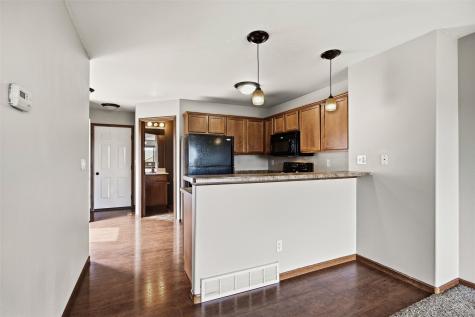 3253 Prairie Bend Circle Marion IA 52302