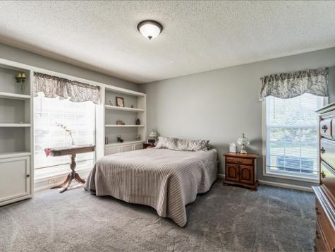 3608 Foxborough Terrace NE Cedar Rapids IA 52402