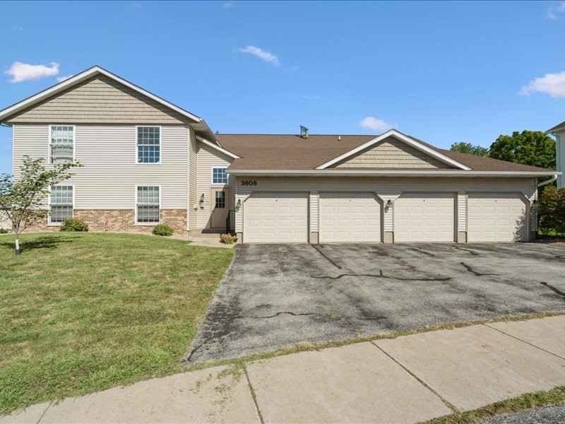3608 Foxborough Terrace NE Cedar Rapids IA 52402