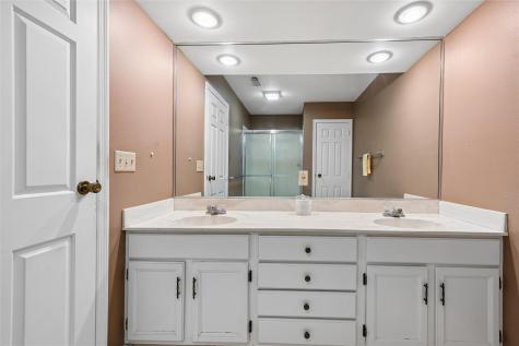 3713 Foxborough Terrace NE Cedar Rapids IA 52402