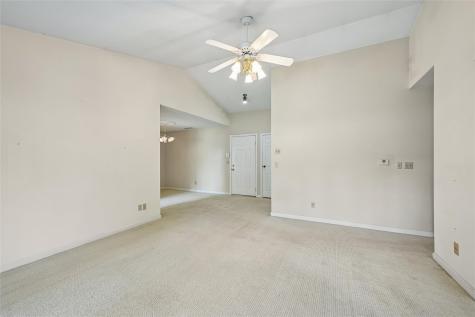 3713 Foxborough Terrace NE Cedar Rapids IA 52402