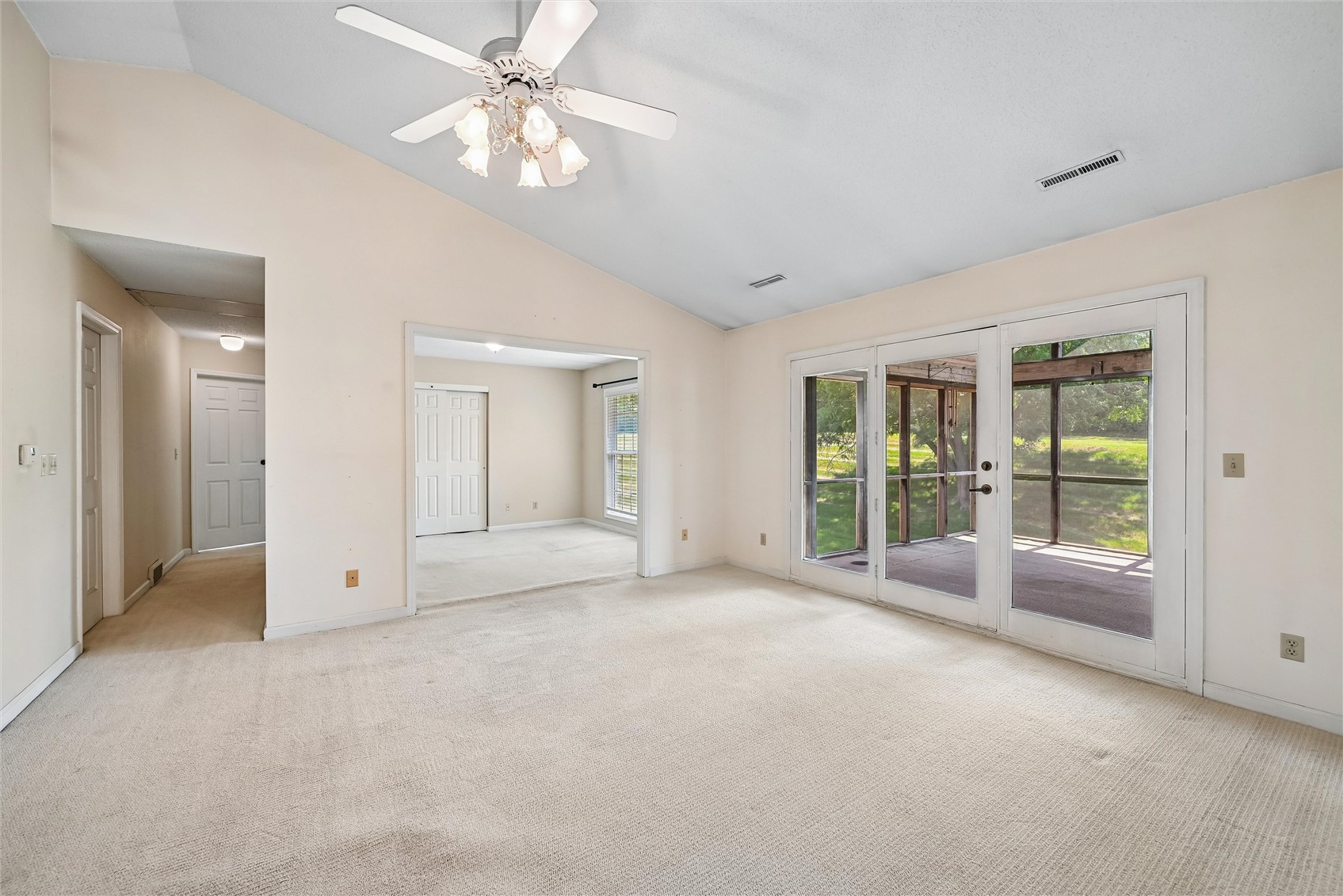 3713 Foxborough Terrace NE Cedar Rapids IA 52402