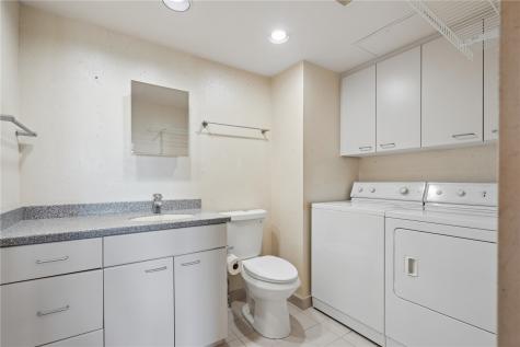 2222 1st Avenue NE Cedar Rapids IA 52402