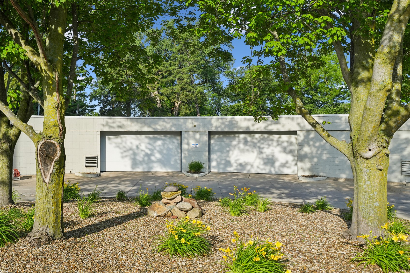 2222 1st Avenue NE Cedar Rapids IA 52402