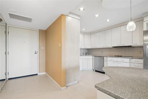 2222 1st Avenue NE Cedar Rapids IA 52402