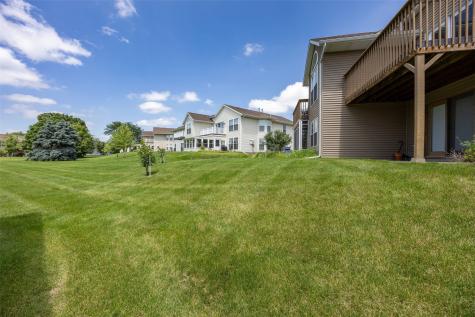 3712 Foxborough Terrace NE Cedar Rapids IA 52402