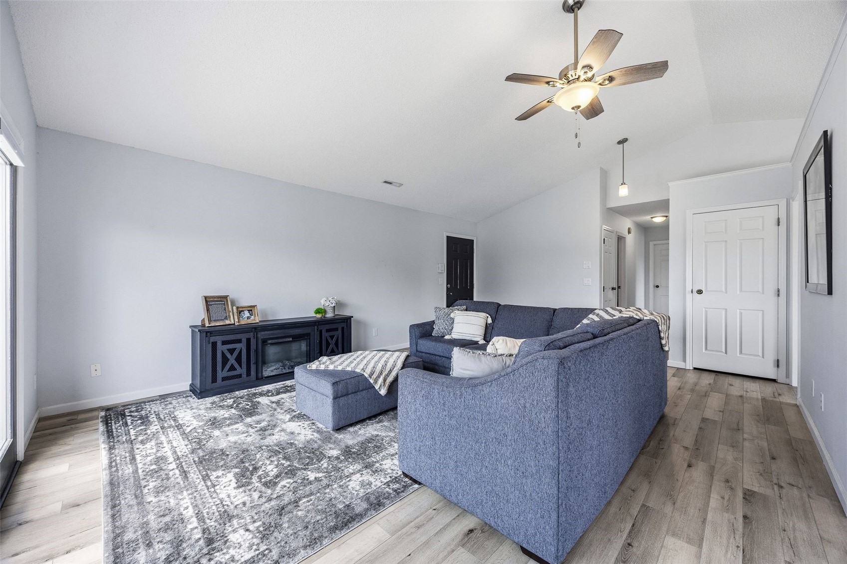 3712 Foxborough Terrace NE Cedar Rapids IA 52402