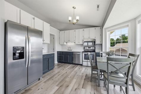 3712 Foxborough Terrace NE Cedar Rapids IA 52402