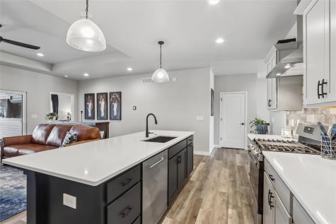 769 Clover Hill Drive North Liberty IA 52317
