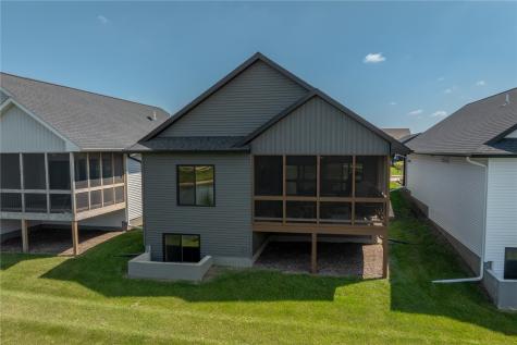 769 Clover Hill Drive North Liberty IA 52317