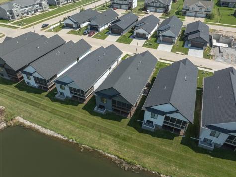 769 Clover Hill Drive North Liberty IA 52317