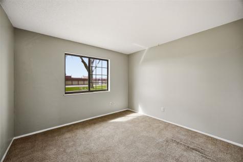 411 Crimson Drive NE Cedar Rapids IA 52402