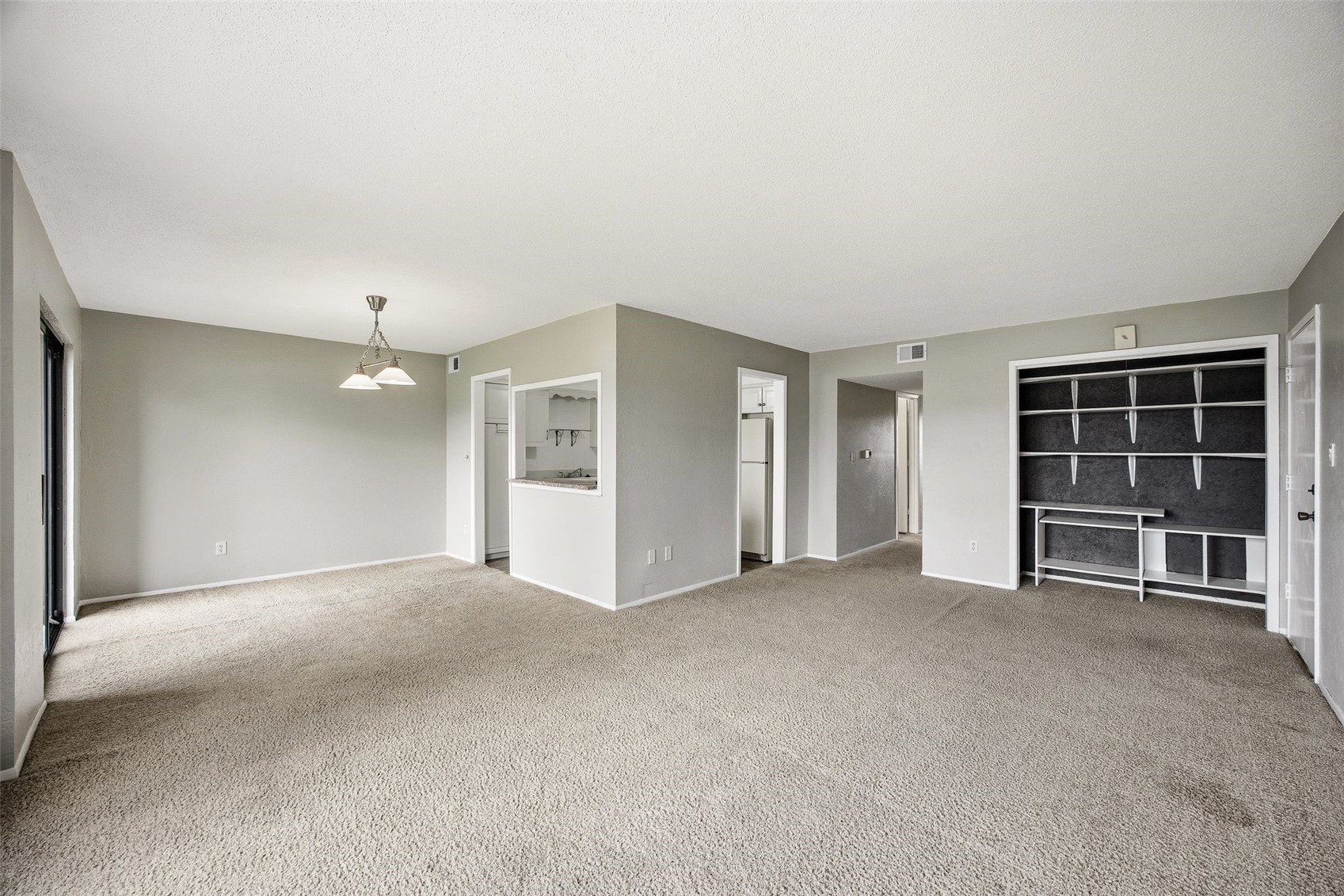 411 Crimson Drive NE Cedar Rapids IA 52402