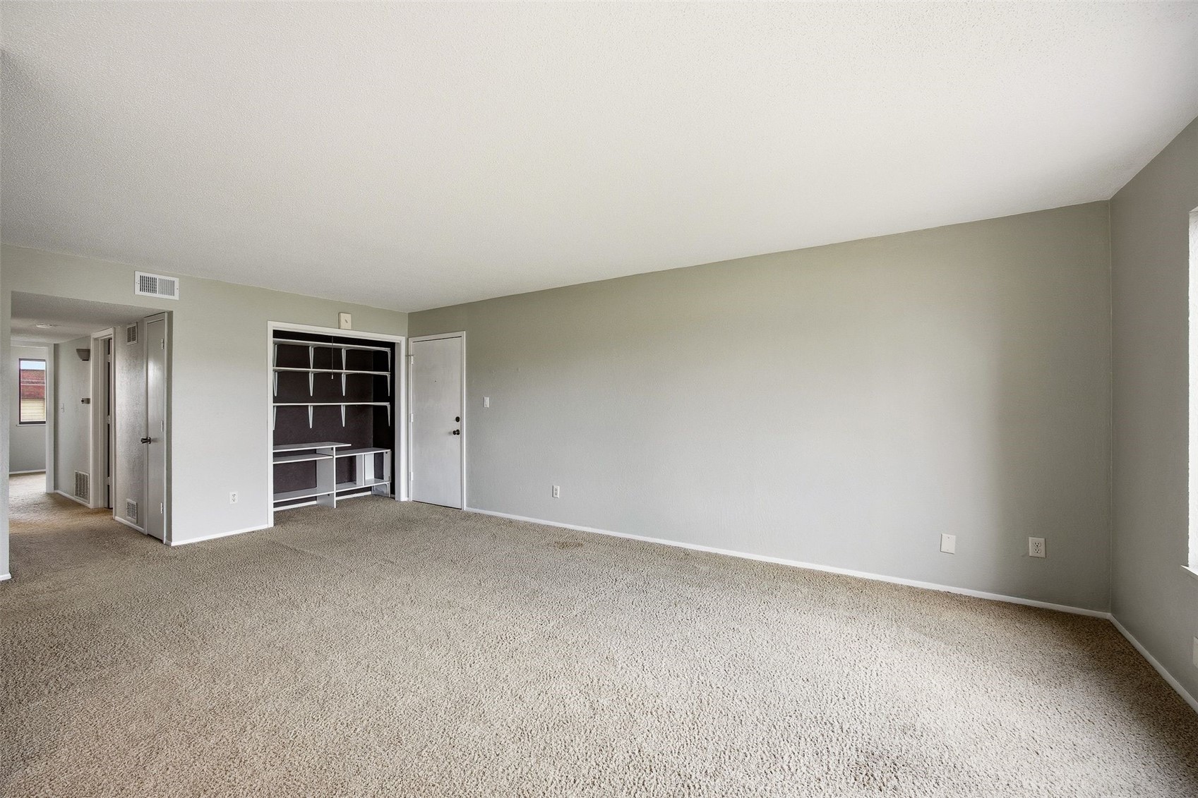411 Crimson Drive NE Cedar Rapids IA 52402