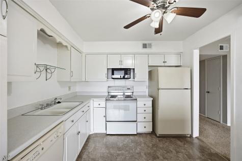 411 Crimson Drive NE Cedar Rapids IA 52402