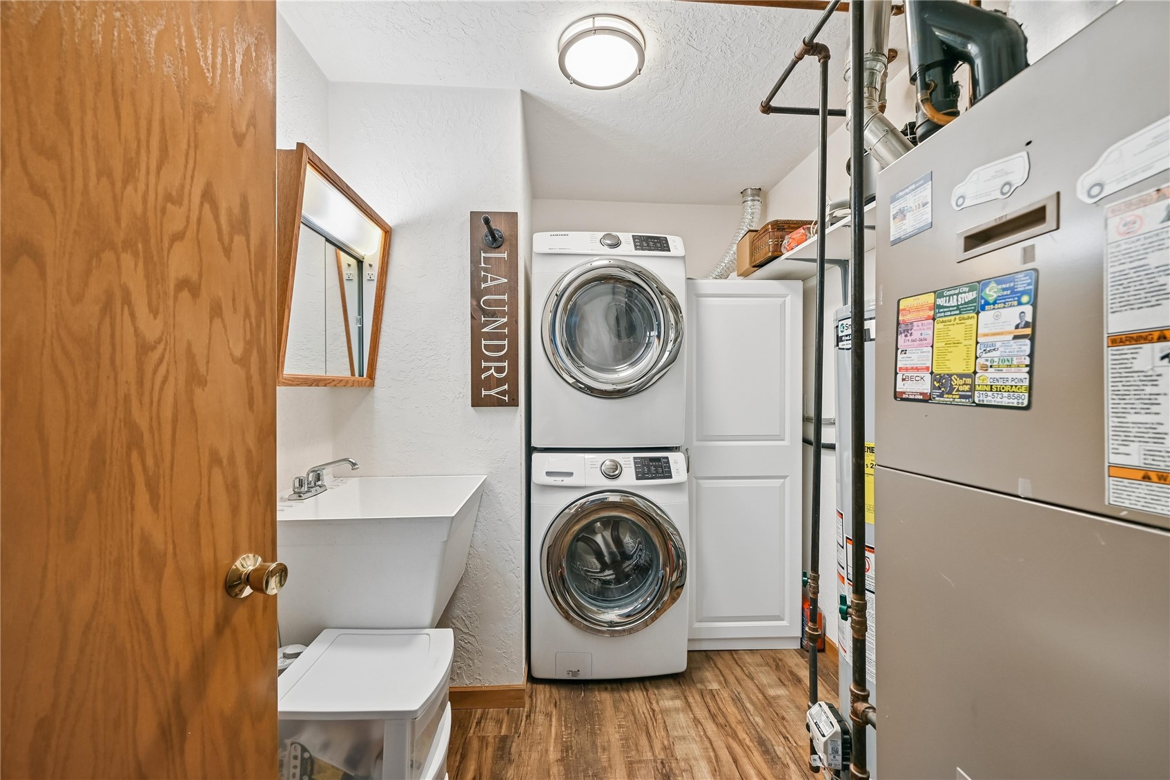 102 Richland Avenue Urbana IA 52345