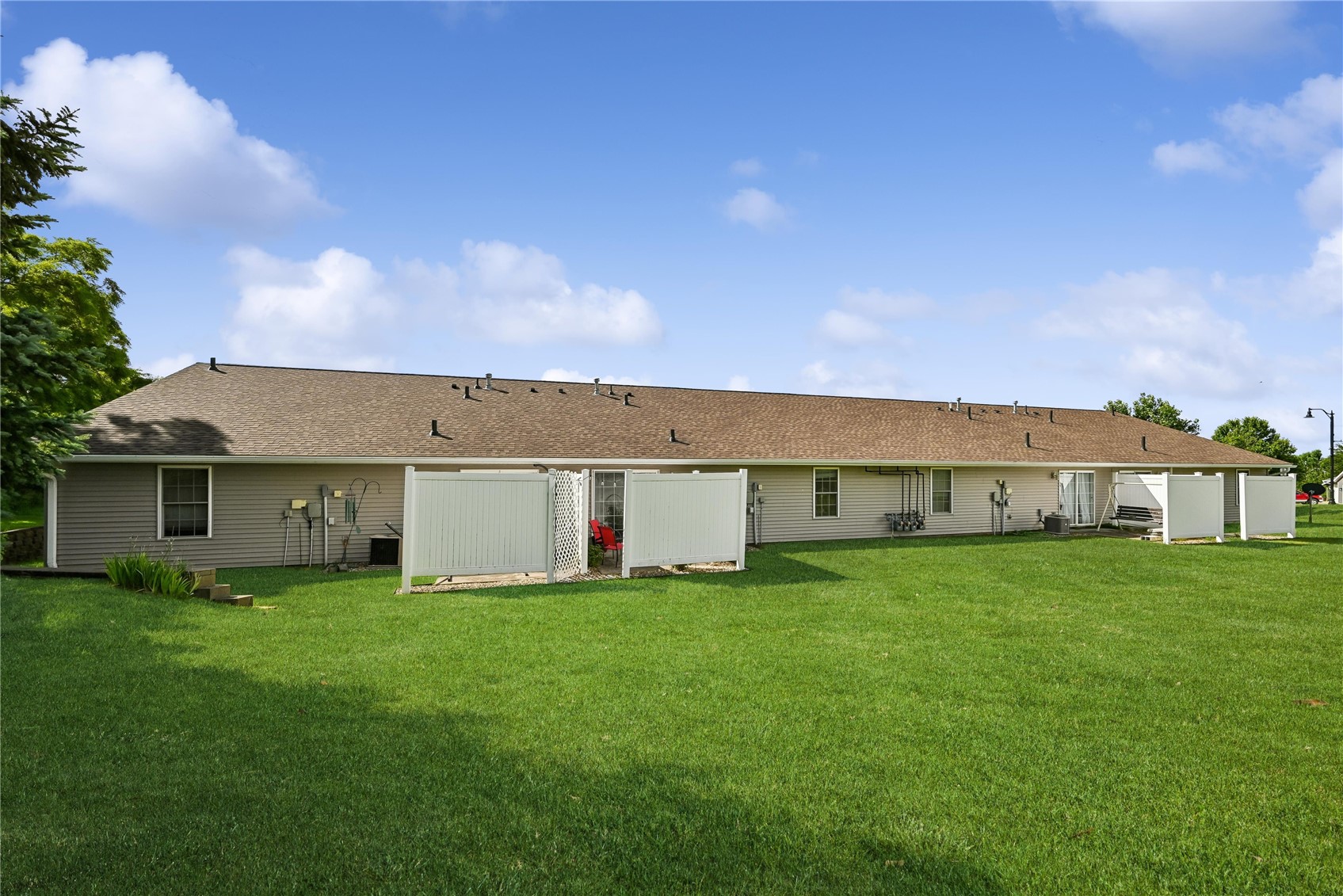 102 Richland Avenue Urbana IA 52345