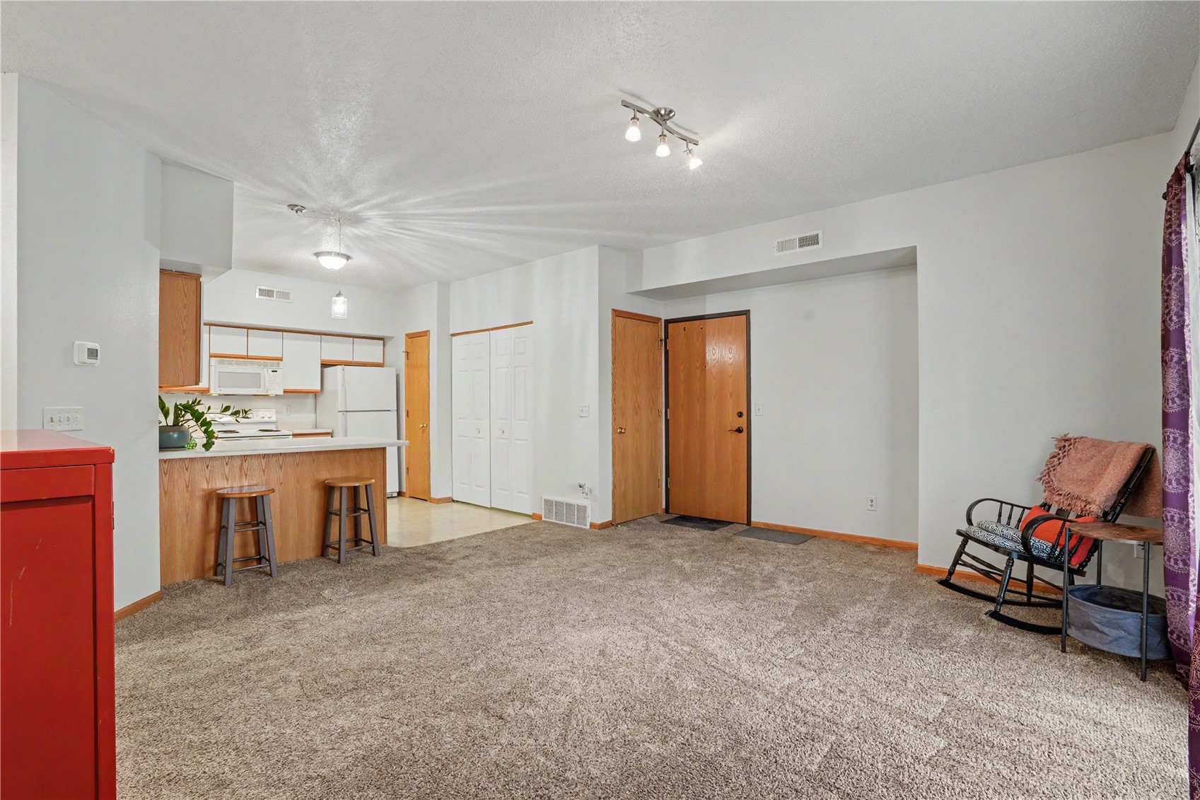 2824 Triple Crown Ln Unit 5 Iowa City IA 52340
