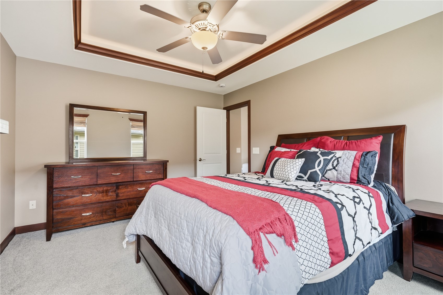 5508 Dostal Drive SW Cedar Rapids IA 52404