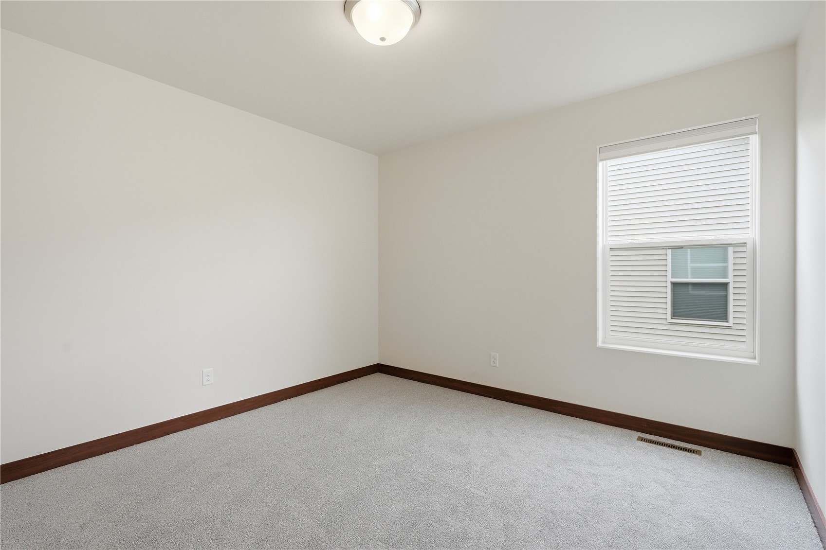 5508 Dostal Drive SW Cedar Rapids IA 52404