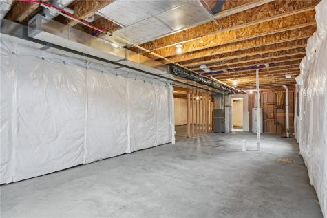 5508 Dostal Drive SW Cedar Rapids IA 52404