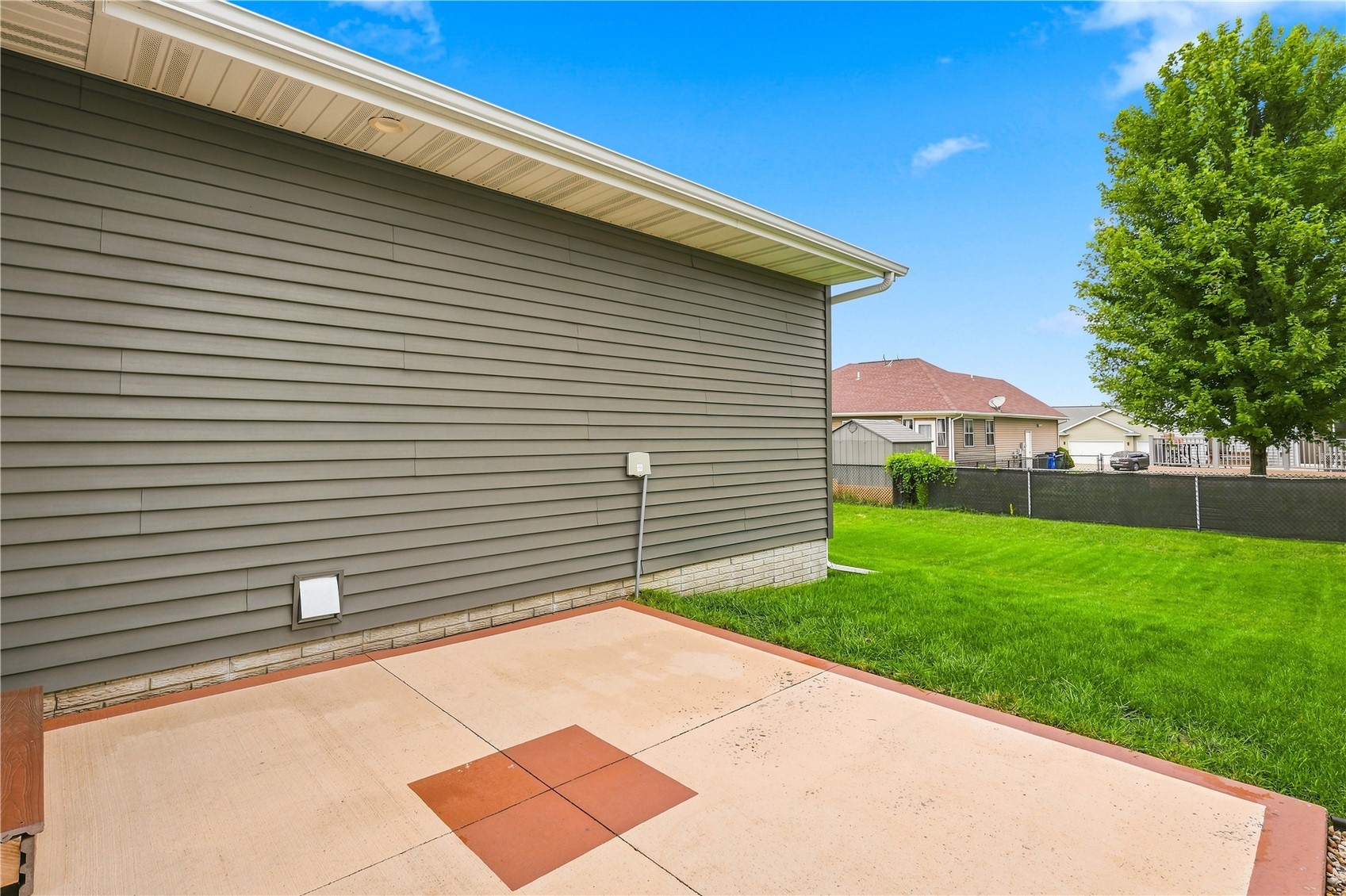 5508 Dostal Drive SW Cedar Rapids IA 52404