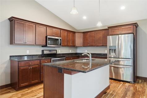 5508 Dostal Drive SW Cedar Rapids IA 52404