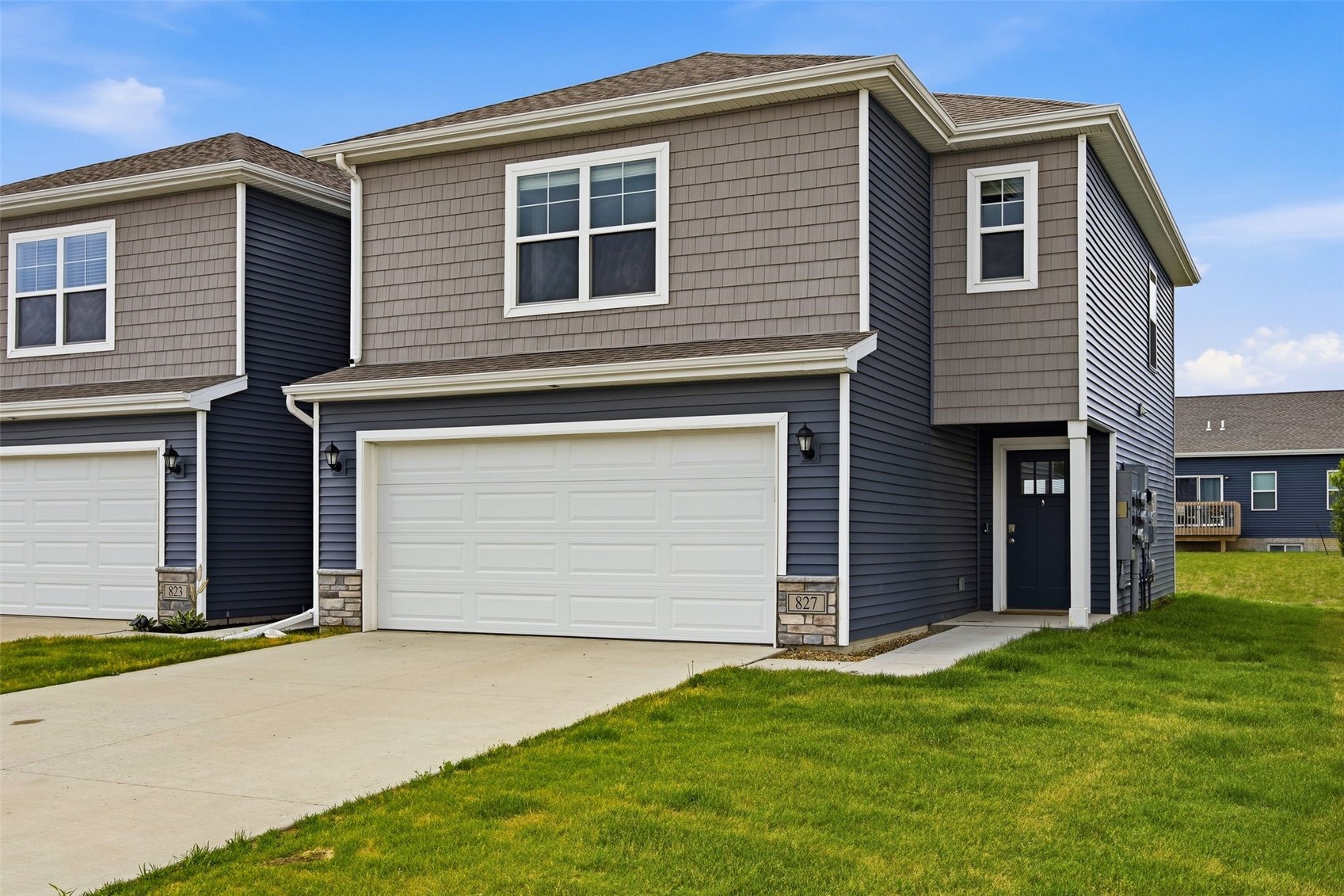 827 Oak Drive Palo IA 52324