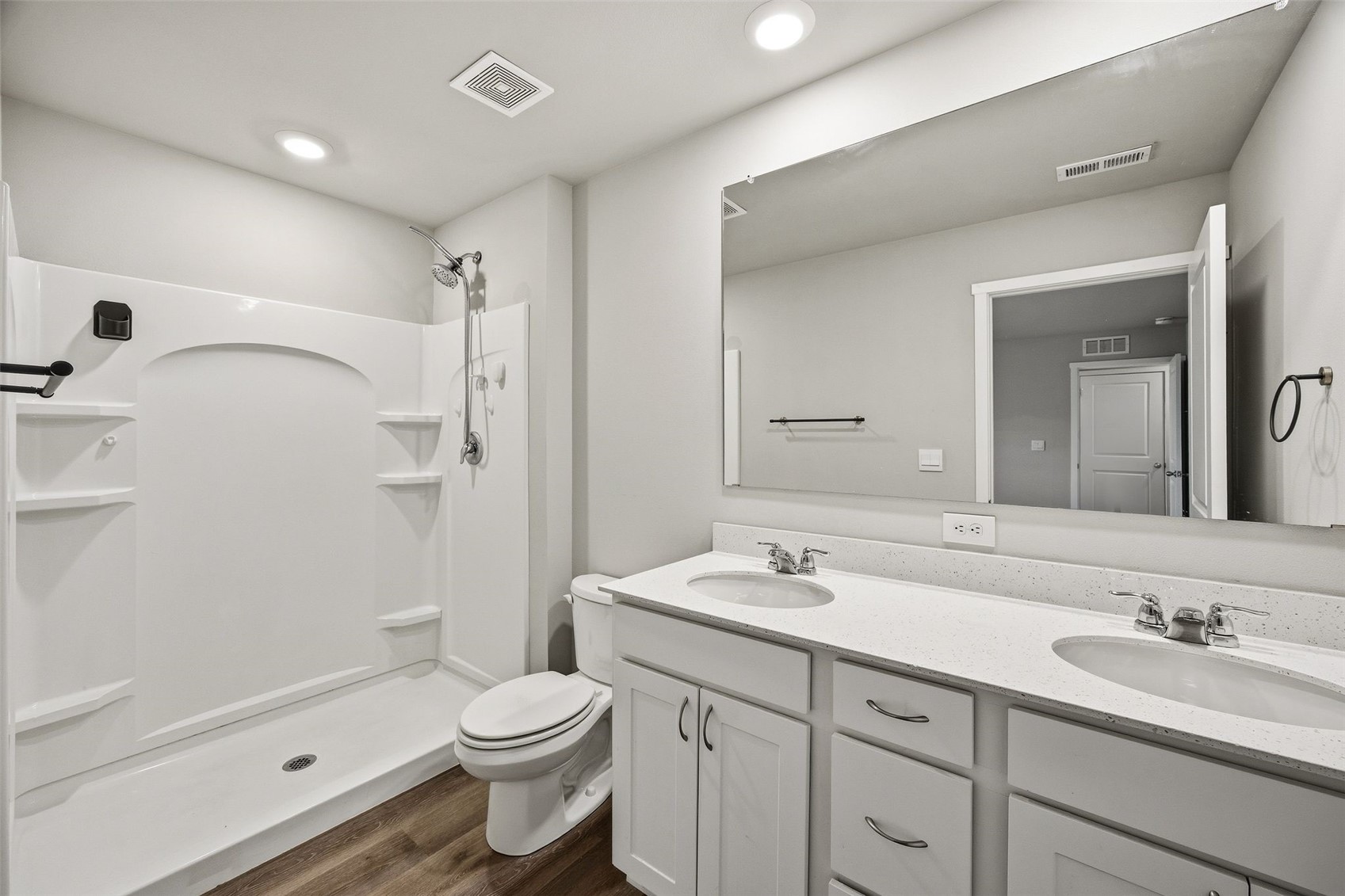 827 Oak Drive Palo IA 52324