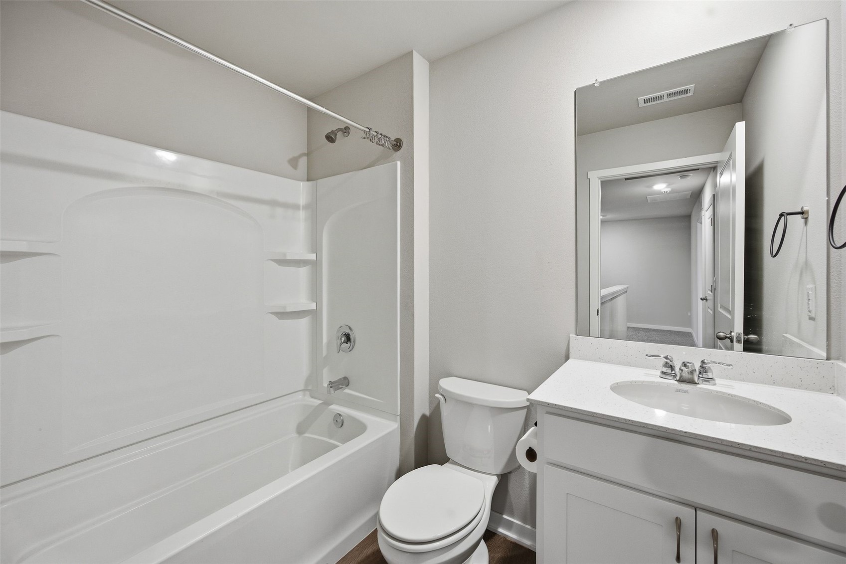 827 Oak Drive Palo IA 52324