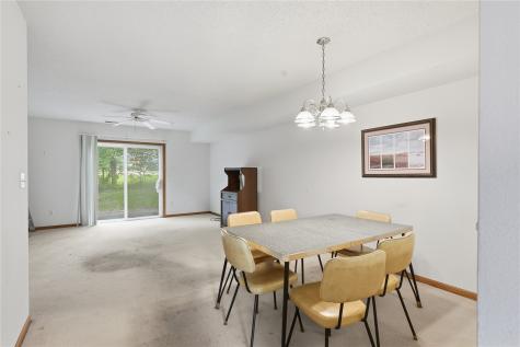 950 33rd Avenue Marion IA 52302