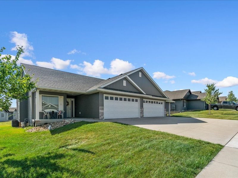 3602 Bluebird Drive SW Cedar Rapids IA 52404