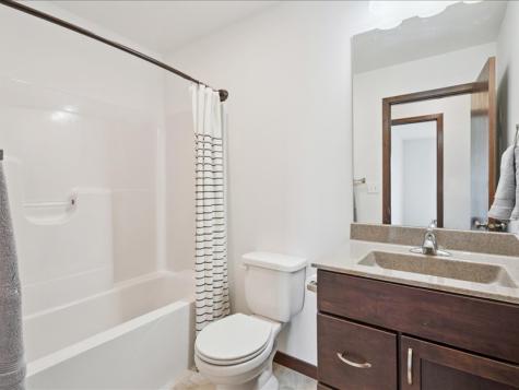 3602 Bluebird Drive SW Cedar Rapids IA 52404