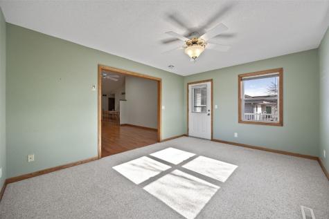 3315 Sunburst Avenue Marion IA 52302