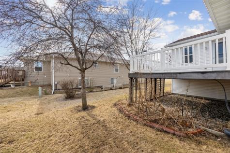 3315 Sunburst Avenue Marion IA 52302