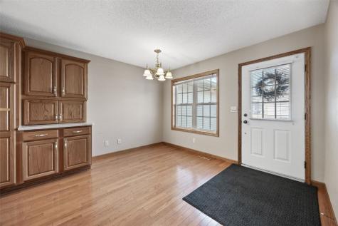 3315 Sunburst Avenue Marion IA 52302